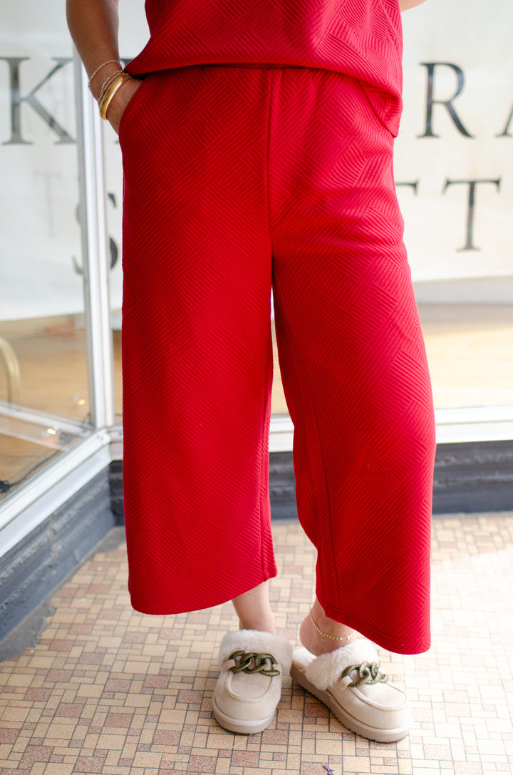 Weekend Comfort Textured Crop Wide Leg Pant in Scarlet Red