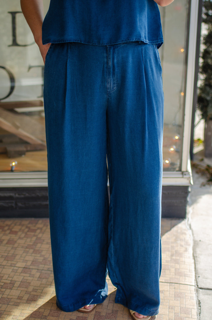 Classic Stroll Chambray Wide Leg Pants