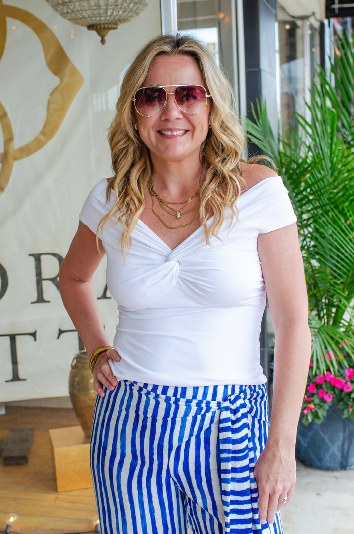 Summer Romance Off The Shoulder Twist Front Top in White