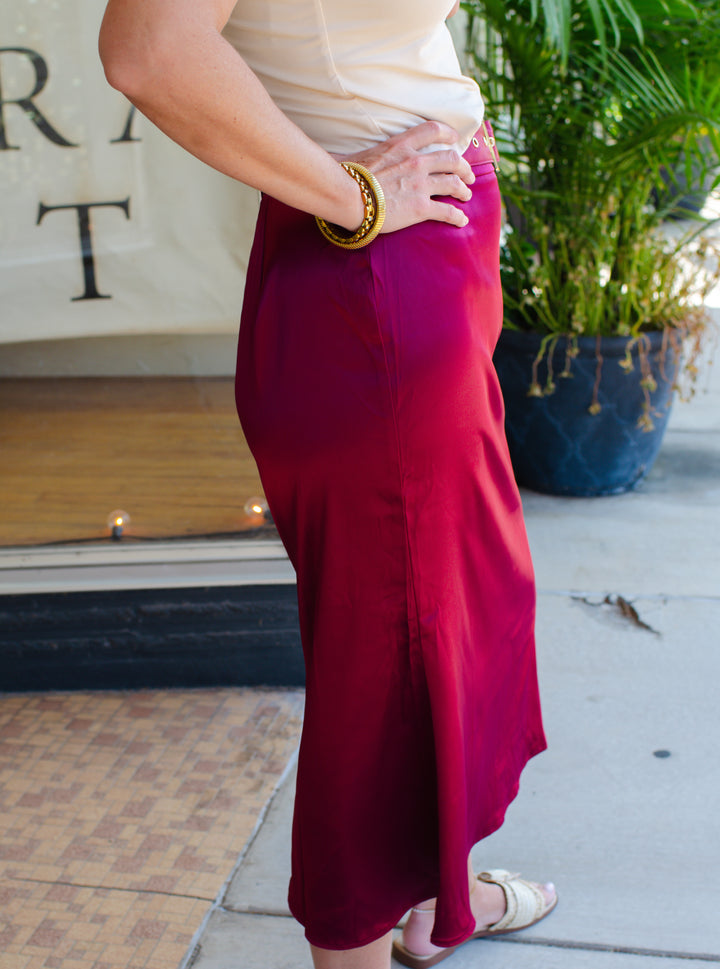 City Chic Belted Midi Skirt  in Burgundy