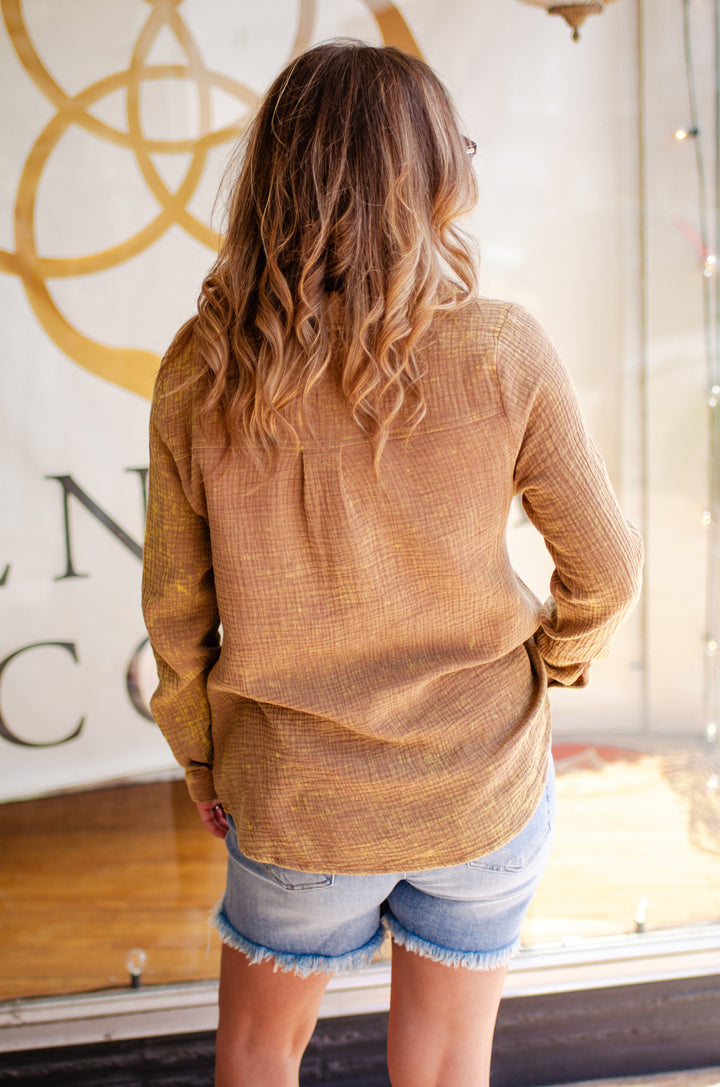 Dreaming of Fall top in Mocha