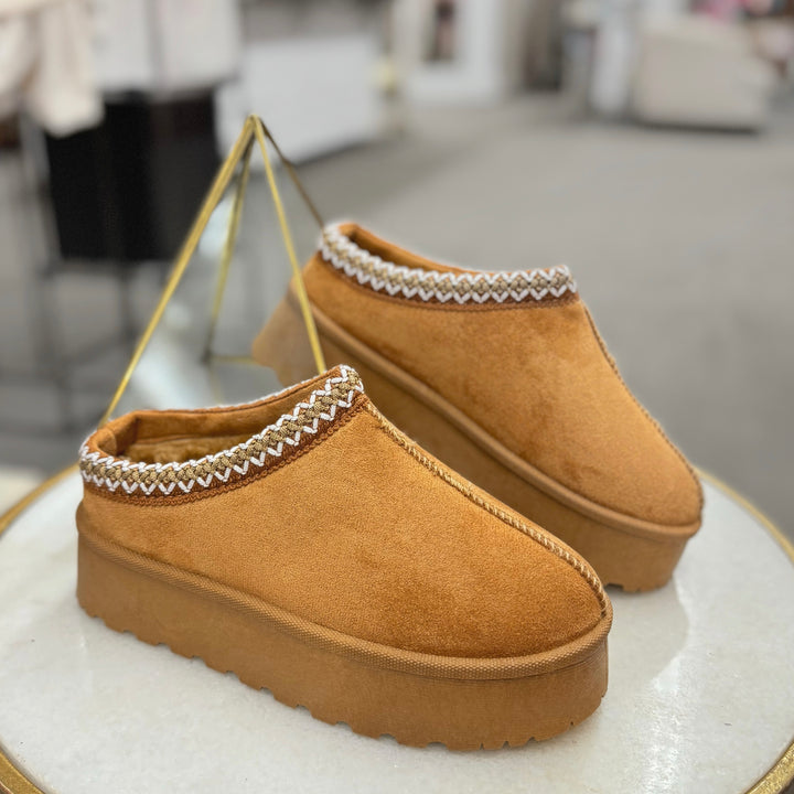 Warm & Cozy Faux Suede Slipper in Chestnut