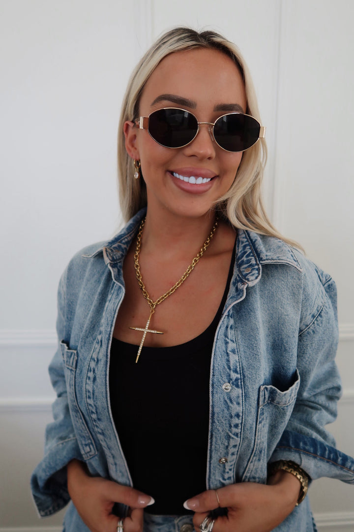 Chansuttpearls Luxe Cross Necklace