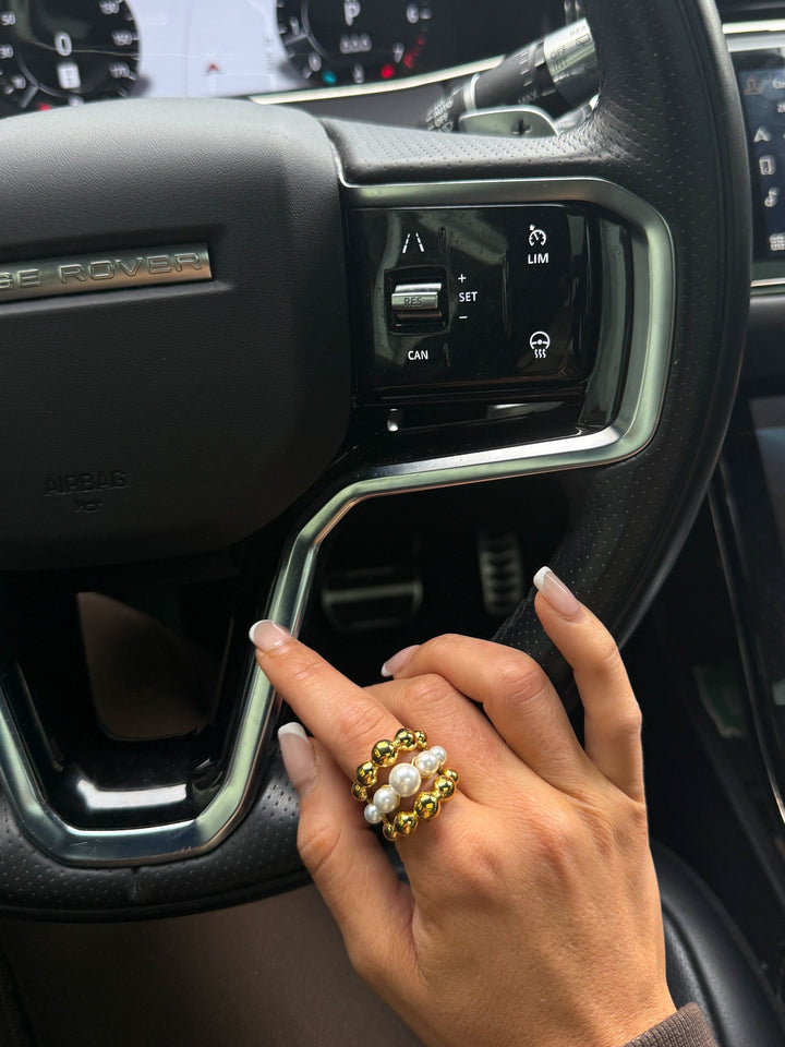 CHANSUTTPEARLS Emma Ring