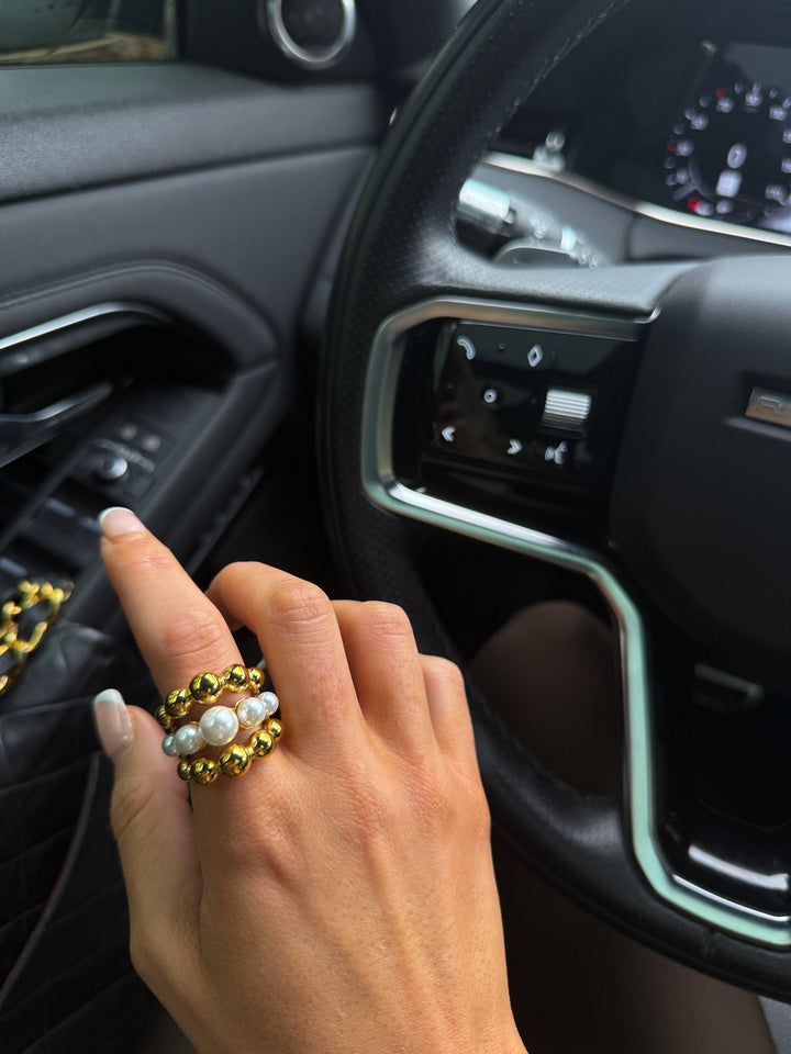 CHANSUTTPEARLS Emma Ring