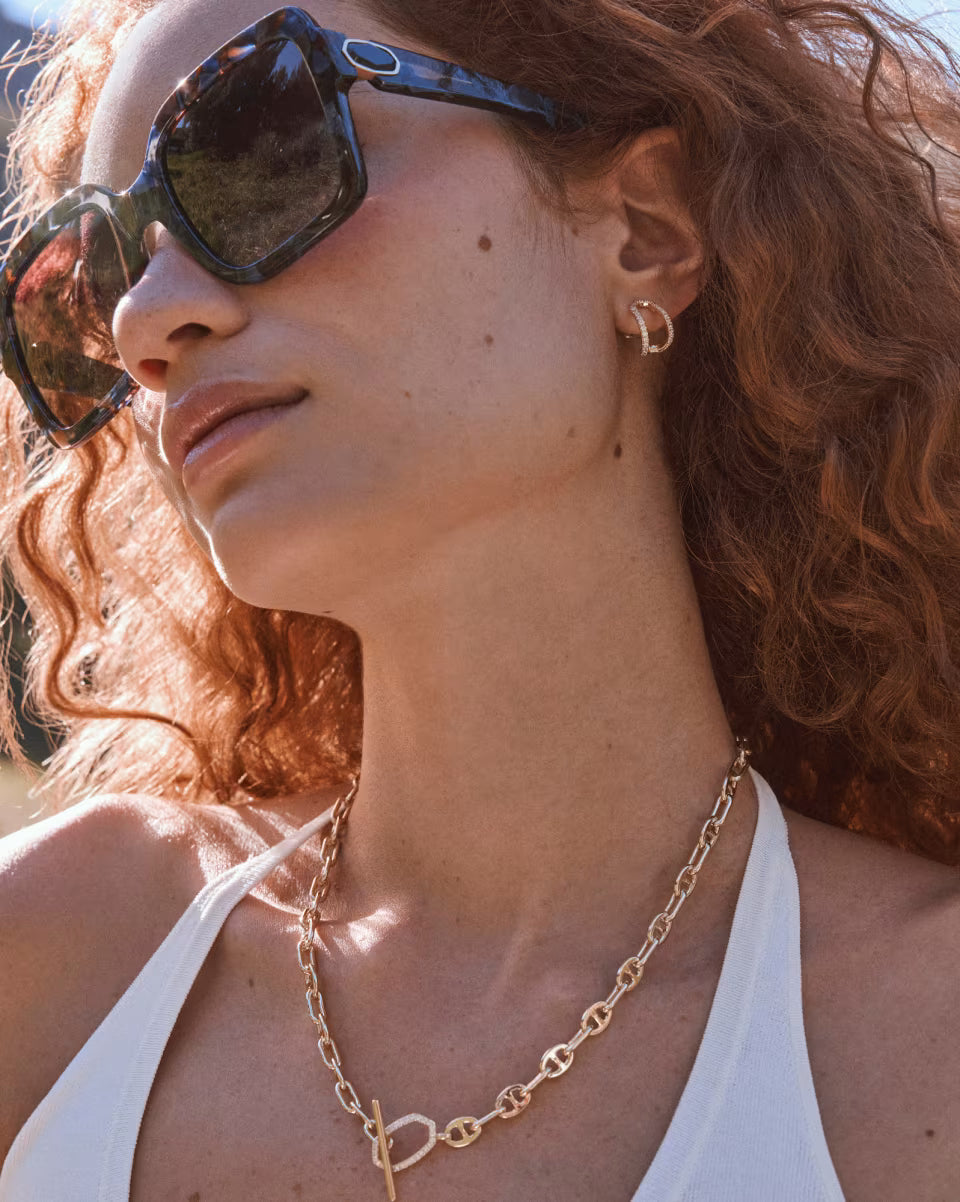 Kendra Scott Daphne Pave Huggie Earring Gold White CZ