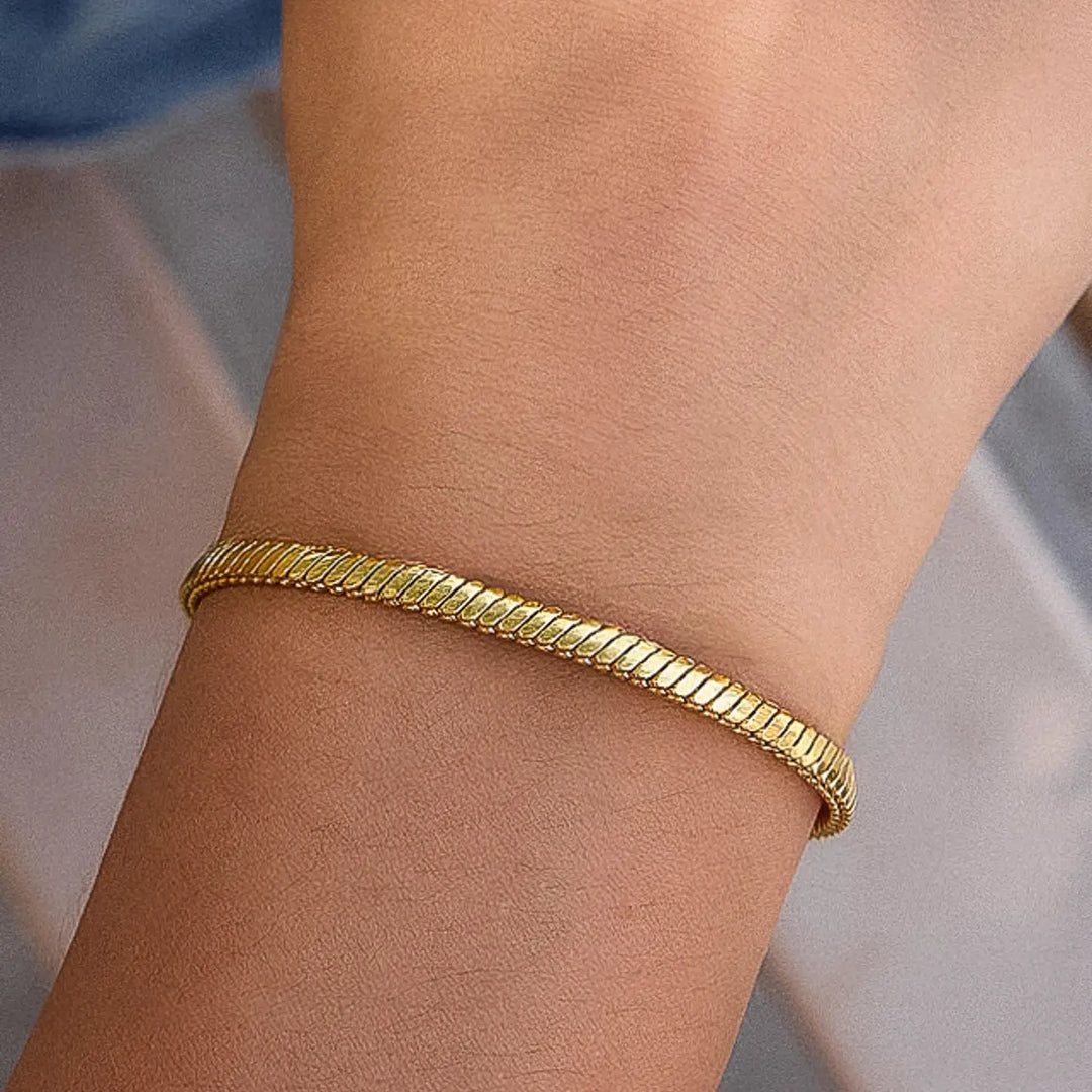 Luxe 18K Non-Tarnish Classic Snake Chain Bracelet