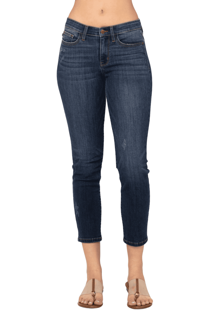 Judy Blue Mid Rise Crop Relaxed Fit