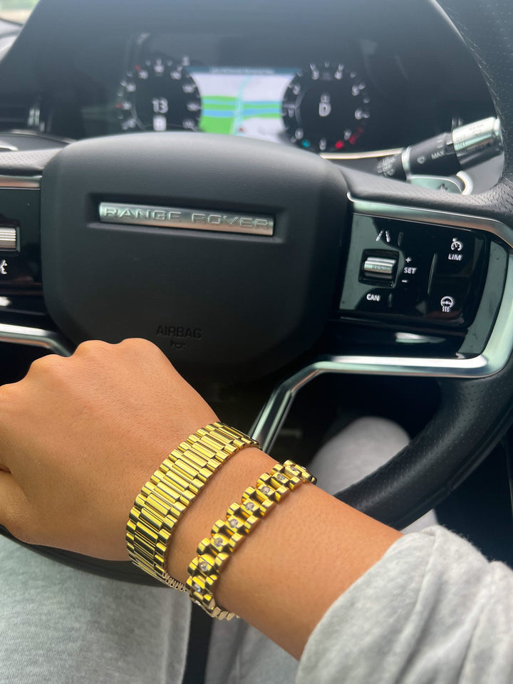 CHANSUTTPEARLS Diamond Rolly Bracelet