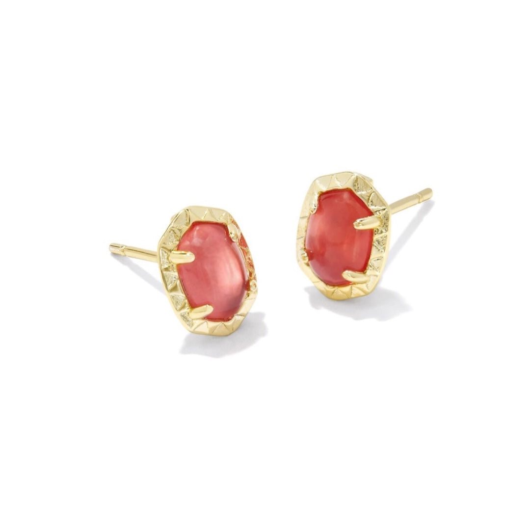 Kendra Scott Daphne Stud in Coral Pink Mother of Pearl Gold